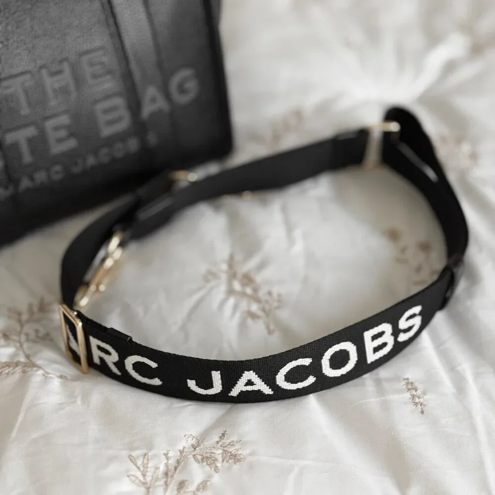 Marc Jacobs The Small Leather Tote Bag w an Extra strap - Picture 11 of 15